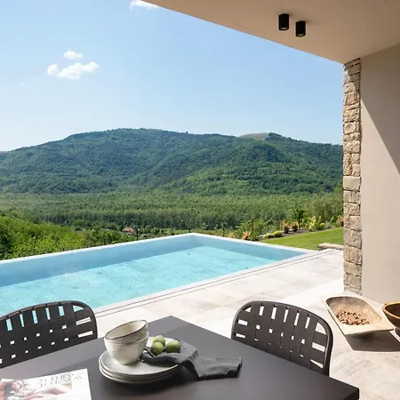 Panorama Del Tartufo - Happy *