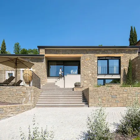 Panorama Del Tartufo - Happy